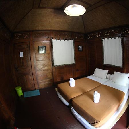 Omah Garengpoeng Guest House Магеланг Екстериор снимка